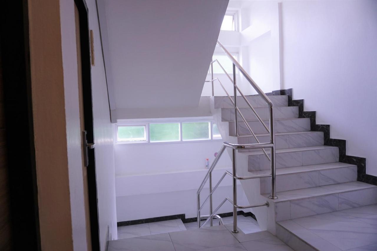 Racha Caftel - 7 House - รชาคาฟเทล Aparthotel Chiang Mai Exterior photo