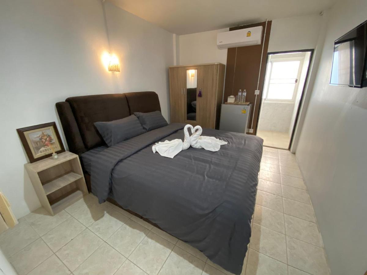 Racha Caftel - 7 House - รชาคาฟเทล Aparthotel Chiang Mai Exterior photo